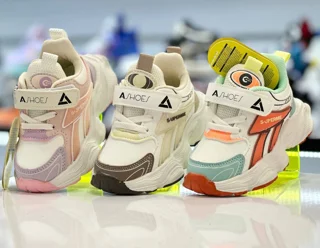 کفش A shoes